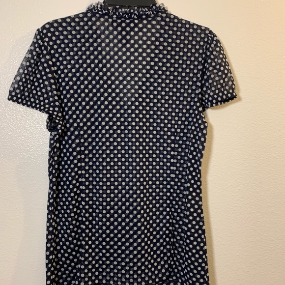 INC    XL. Fits snug.  I’d say fits like a large. - Picture 4 of 4